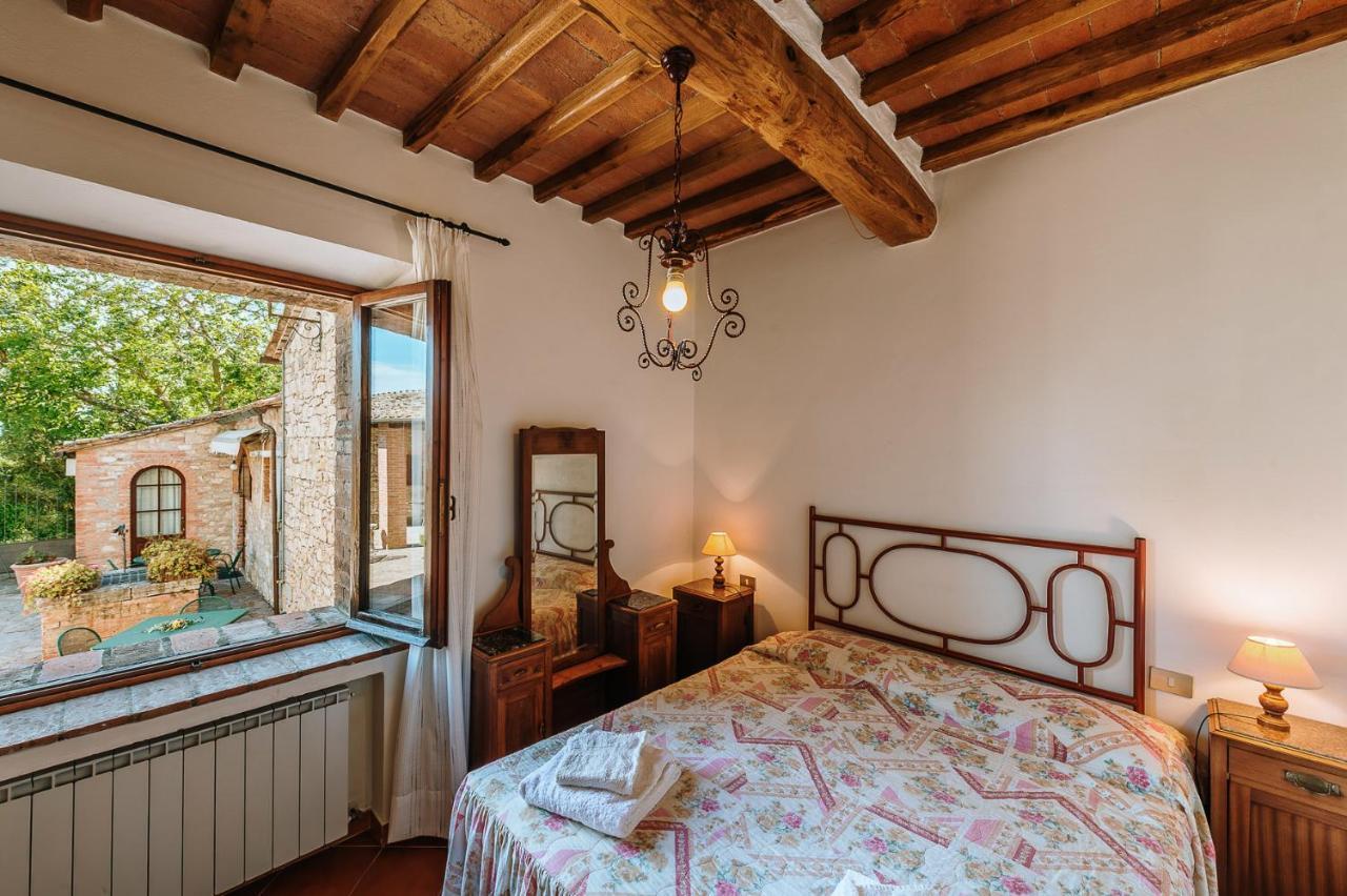 Borgo Villa A Sesta San Gusme Eksteriør billede