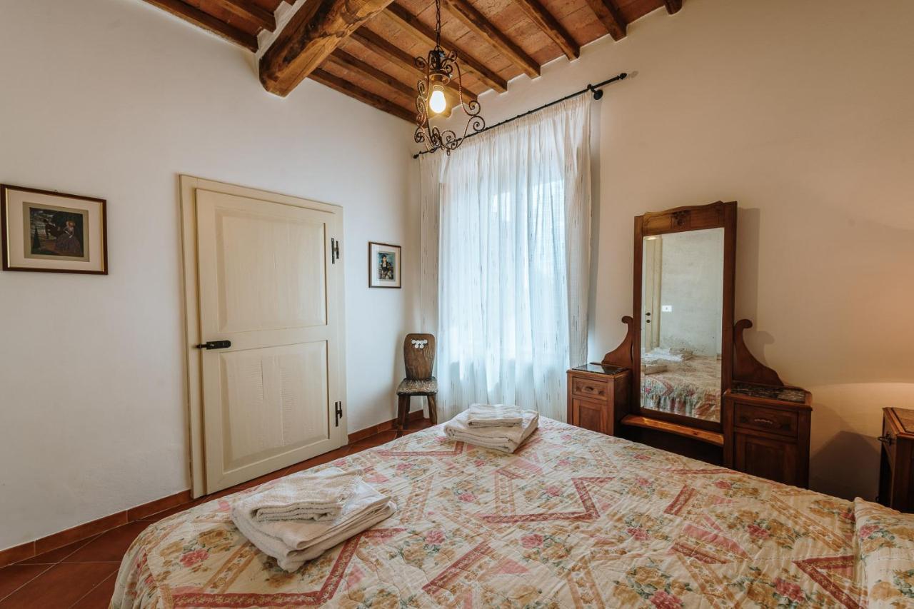 Borgo Villa A Sesta San Gusme Eksteriør billede