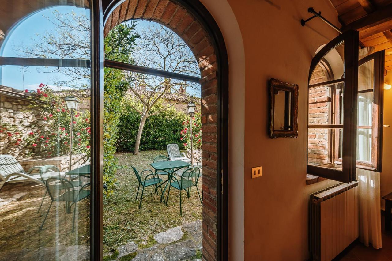 Borgo Villa A Sesta San Gusme Eksteriør billede