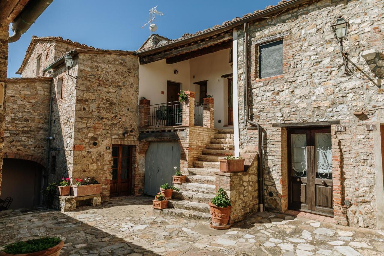 Borgo Villa A Sesta San Gusme Eksteriør billede